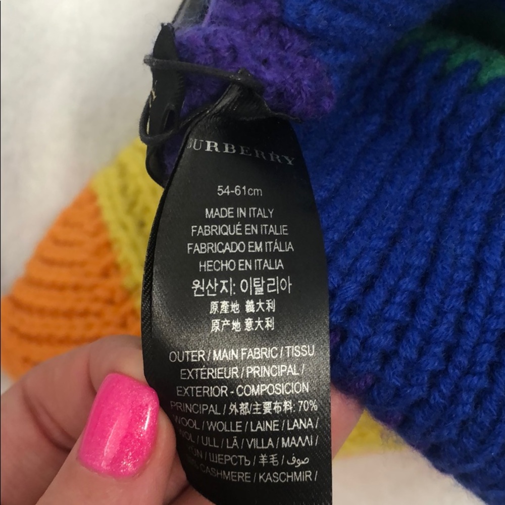 Burberry rainbow pride scully beanie hat - Picture 6 of 6
